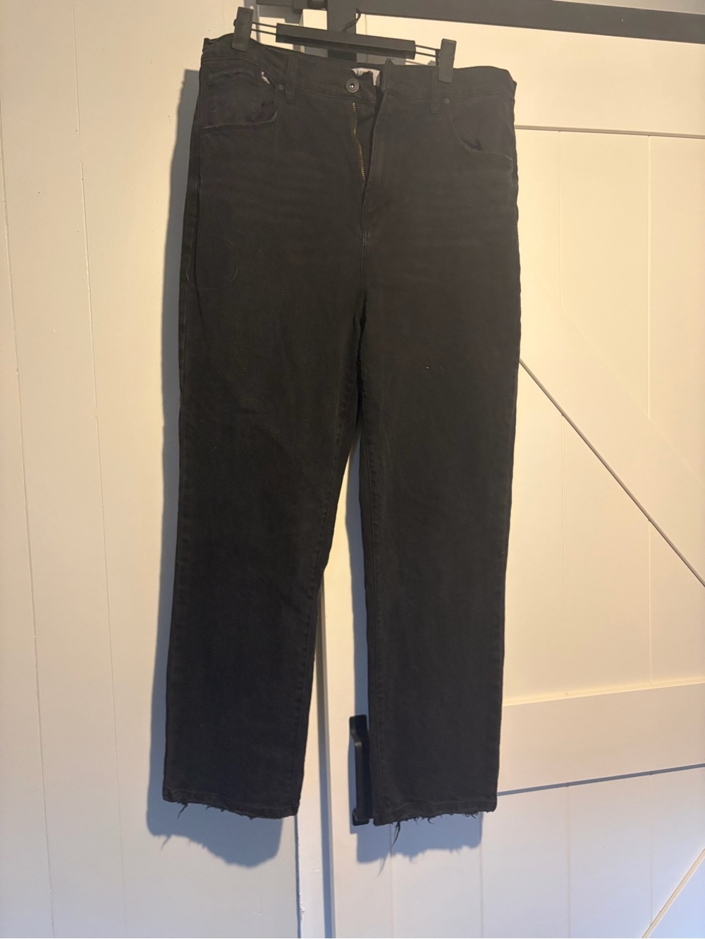 Kensie Straight-Leg Black Jeans